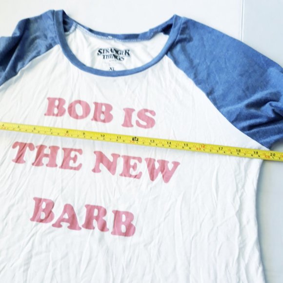 3/$25 NETFLIX Stranger Things Raglan Tee Shirt XL - Picture 4 of 5